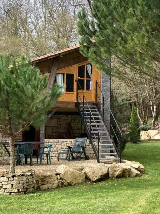 Charmant Petit Dortoir 3 Places Chazelles  Exterior foto